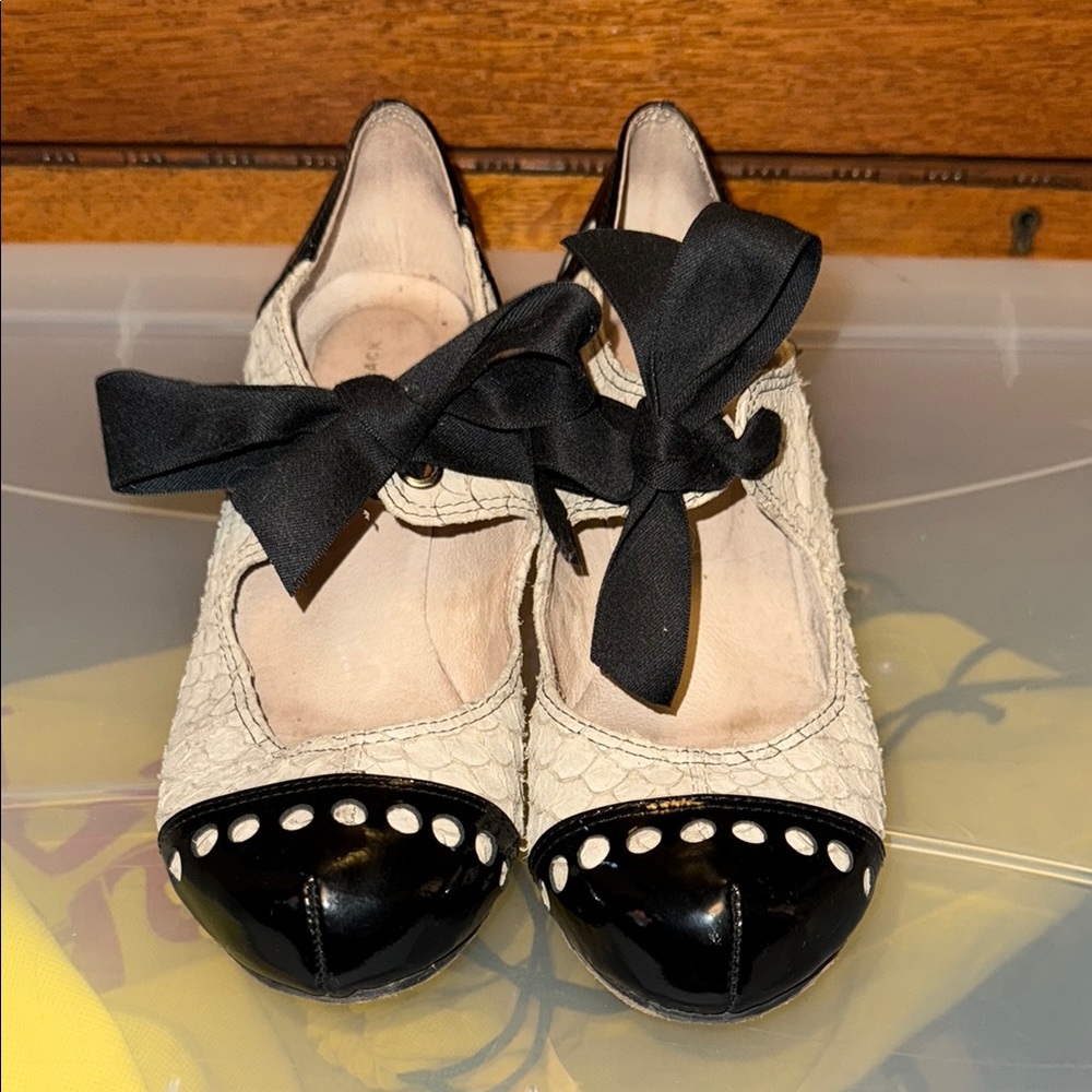 Black and beige tie front dance shoes